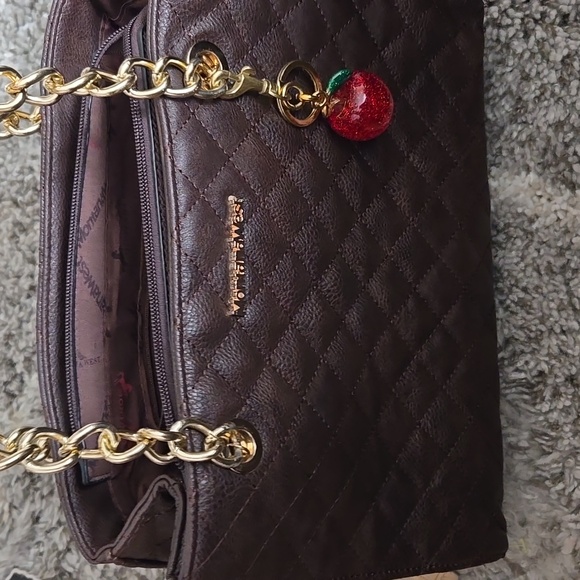 Montana West Quilted Brown and Gold Shoulder Bag - Picture 6 of 10